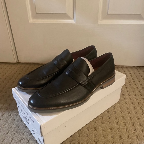 Mens Steve Madden Brand New Black Loafers - Picture 1 of 6